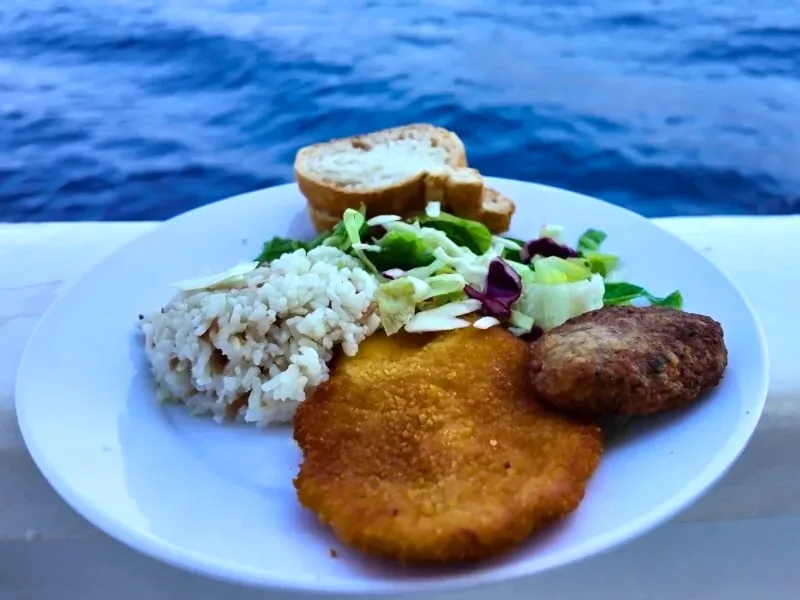 Dalyan Sazlıkları Arasında Bir Öğle Molası