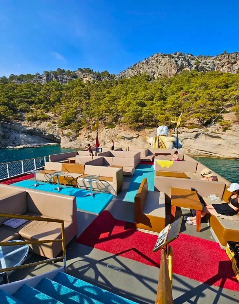 Kemer Mega Star Tekne Turu