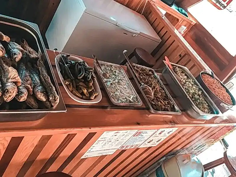 Suluada Sofrası: Balık, Spagetti, Salata